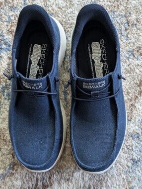 Sketchers Go Walk Slip-ins. Size 7.5M